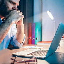 Load image into Gallery viewer, LED Desk Lamp Children's Desk Lamp USB Charging Lighting Eye Protection Mini Room Desk Lamp Bedroom Bedside Table Table Lamps